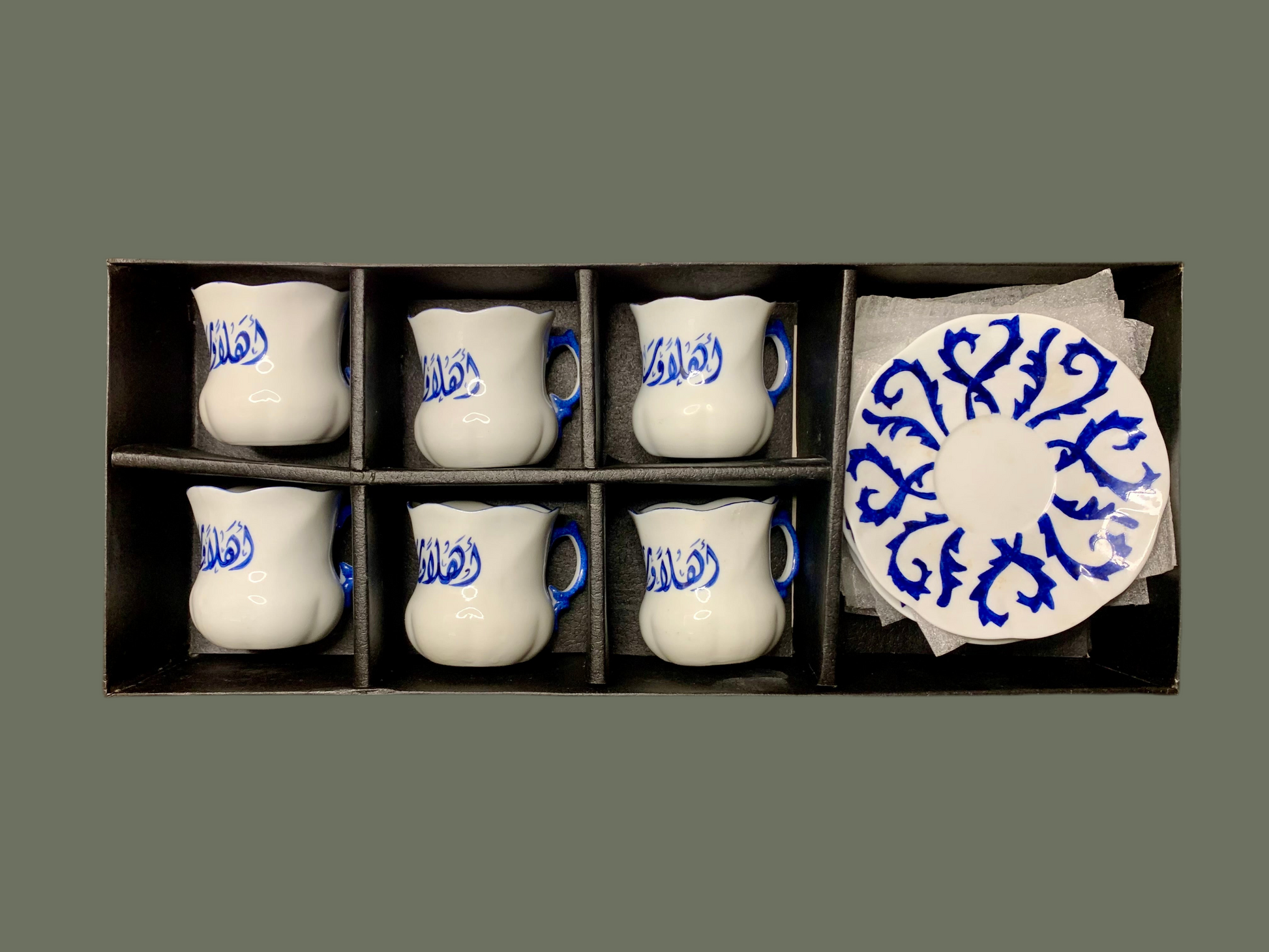 6 Tasses à Café en Porcelaine – Calligraphiées