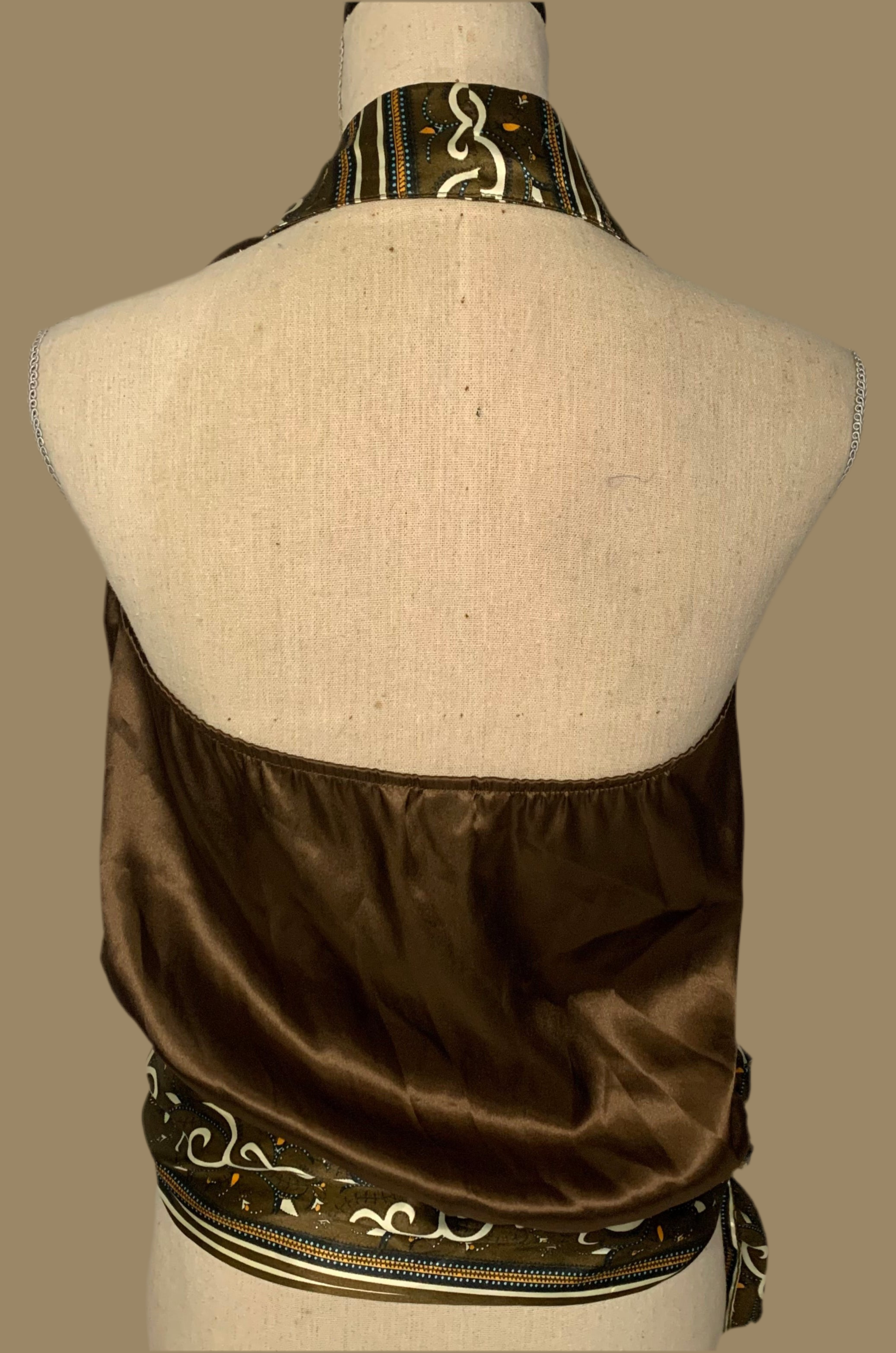 Chemisier cache-coeur satiné