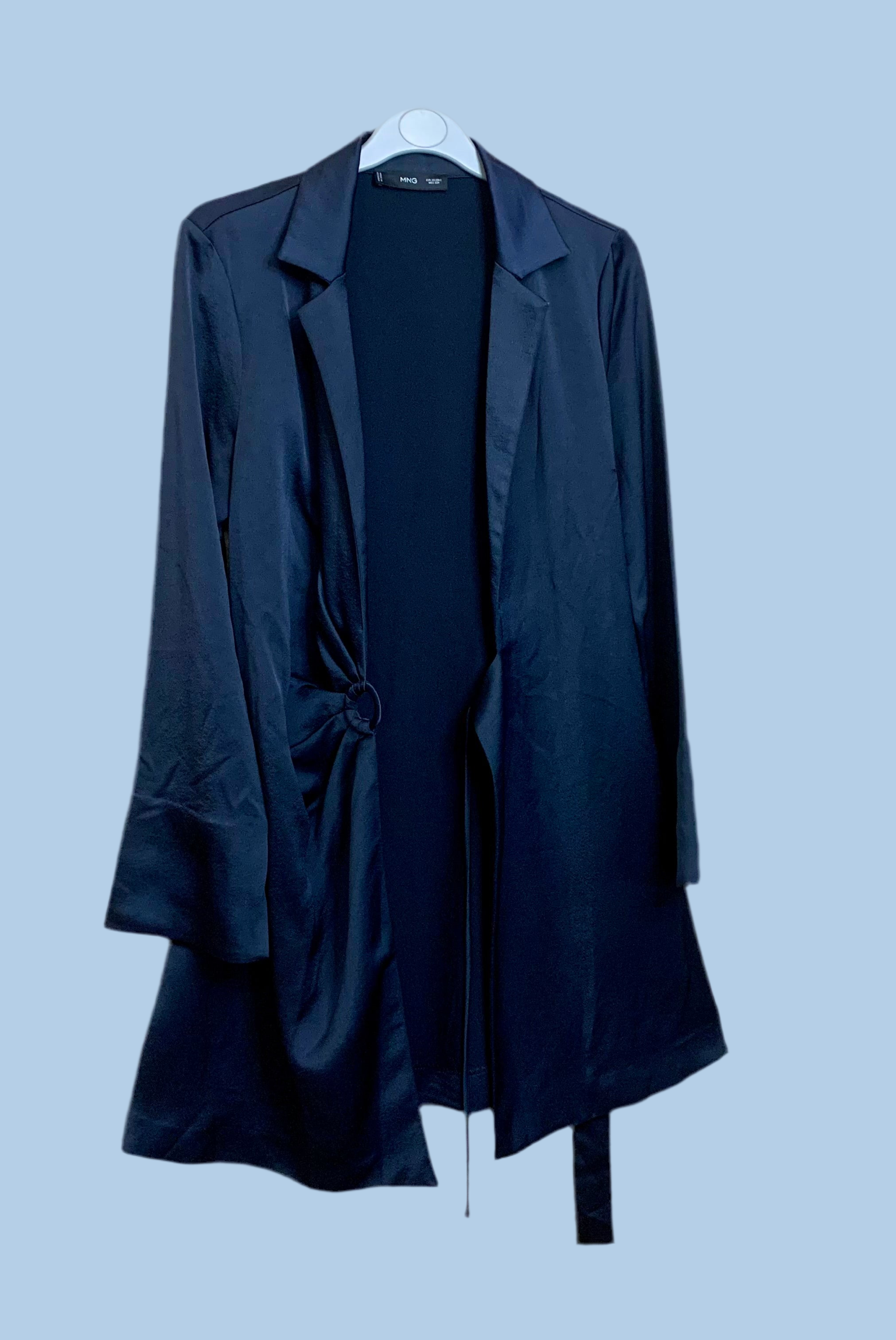 Robe portefeuille satinée bleu nuit – Mango