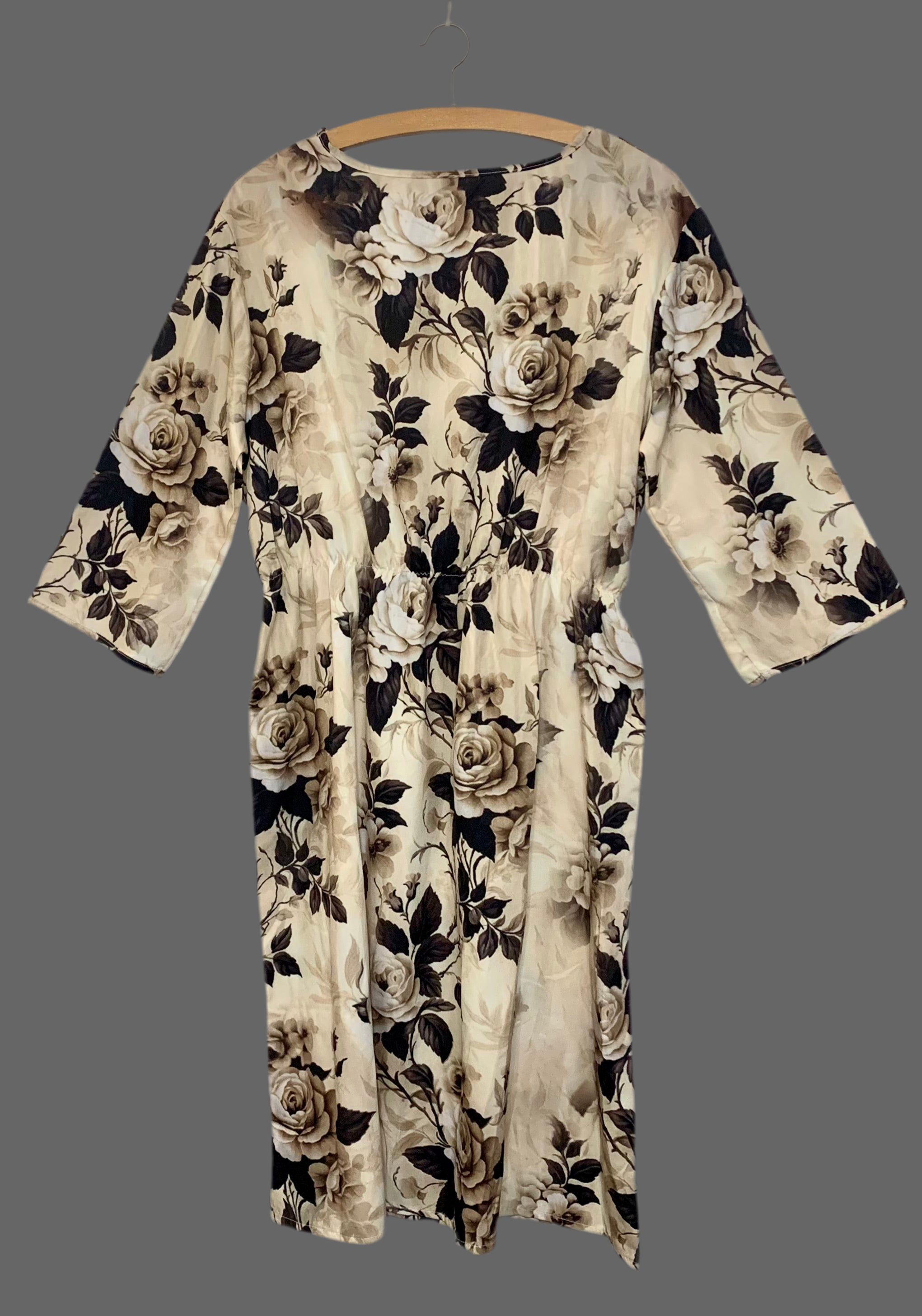 Robe vintage faite main à fleurs – Grande taille