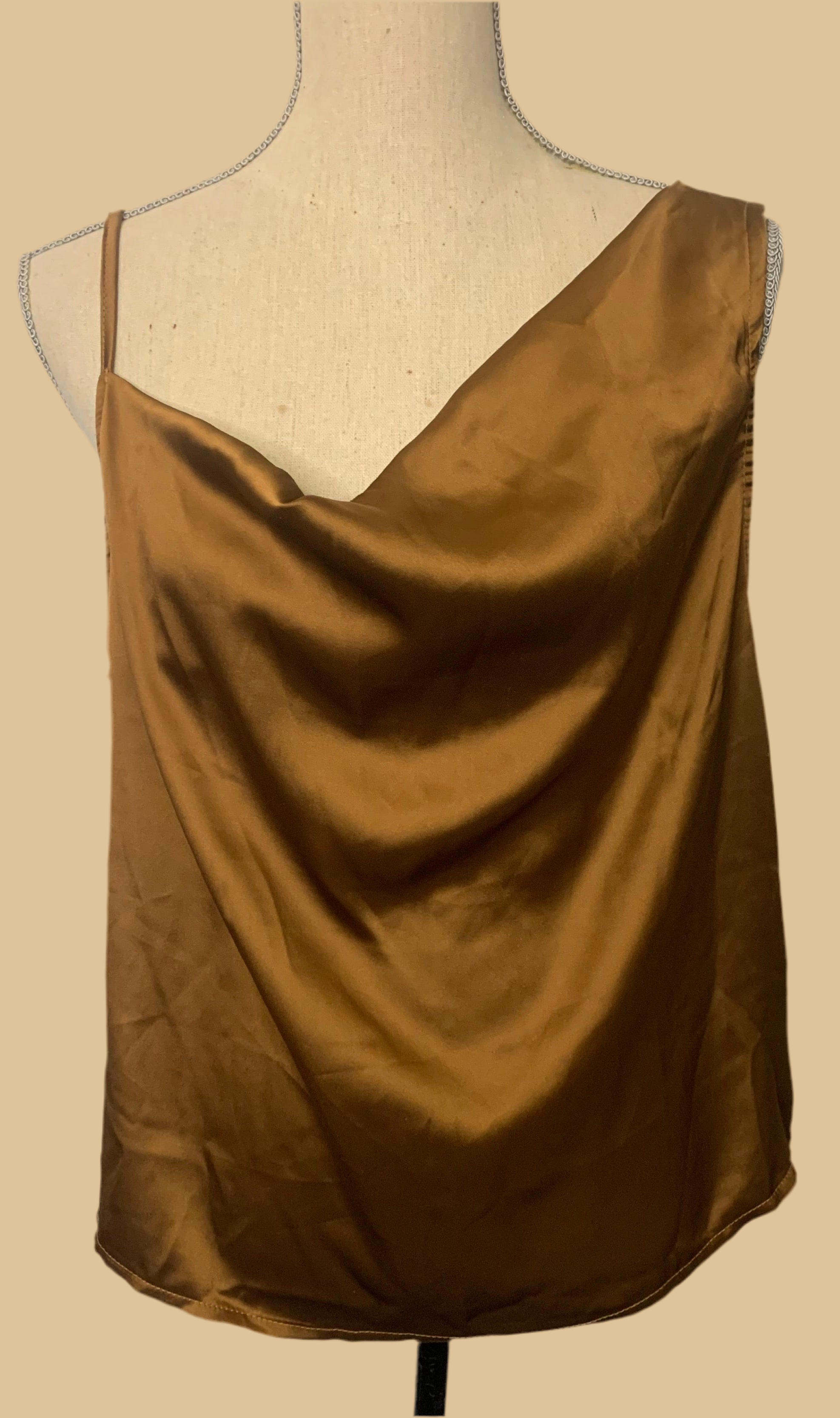 Haut Asymétrique