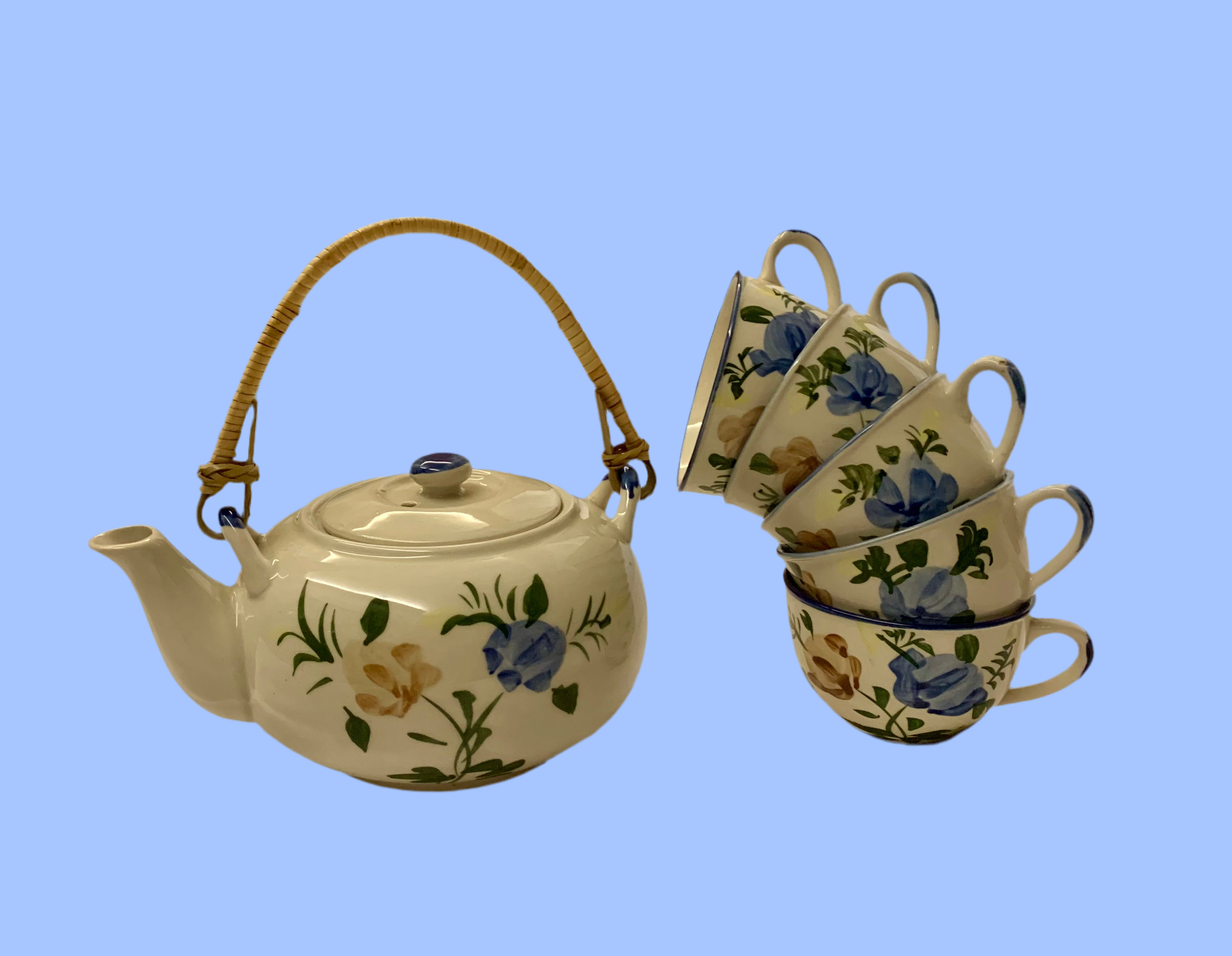 Service à thé vintage - fleuri