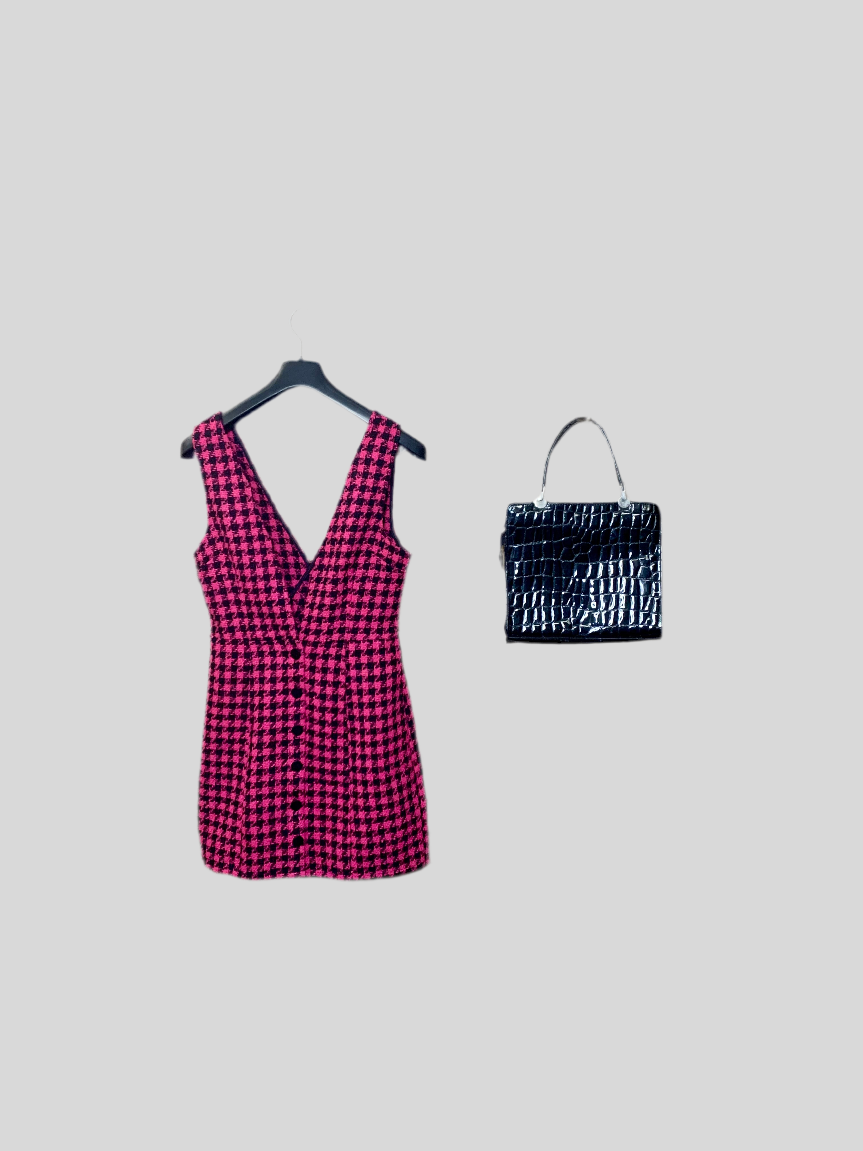 Robe courte pied-de-poule rose et noir