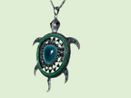 Collier pendentif tortue marine argentée - pierre turquoise