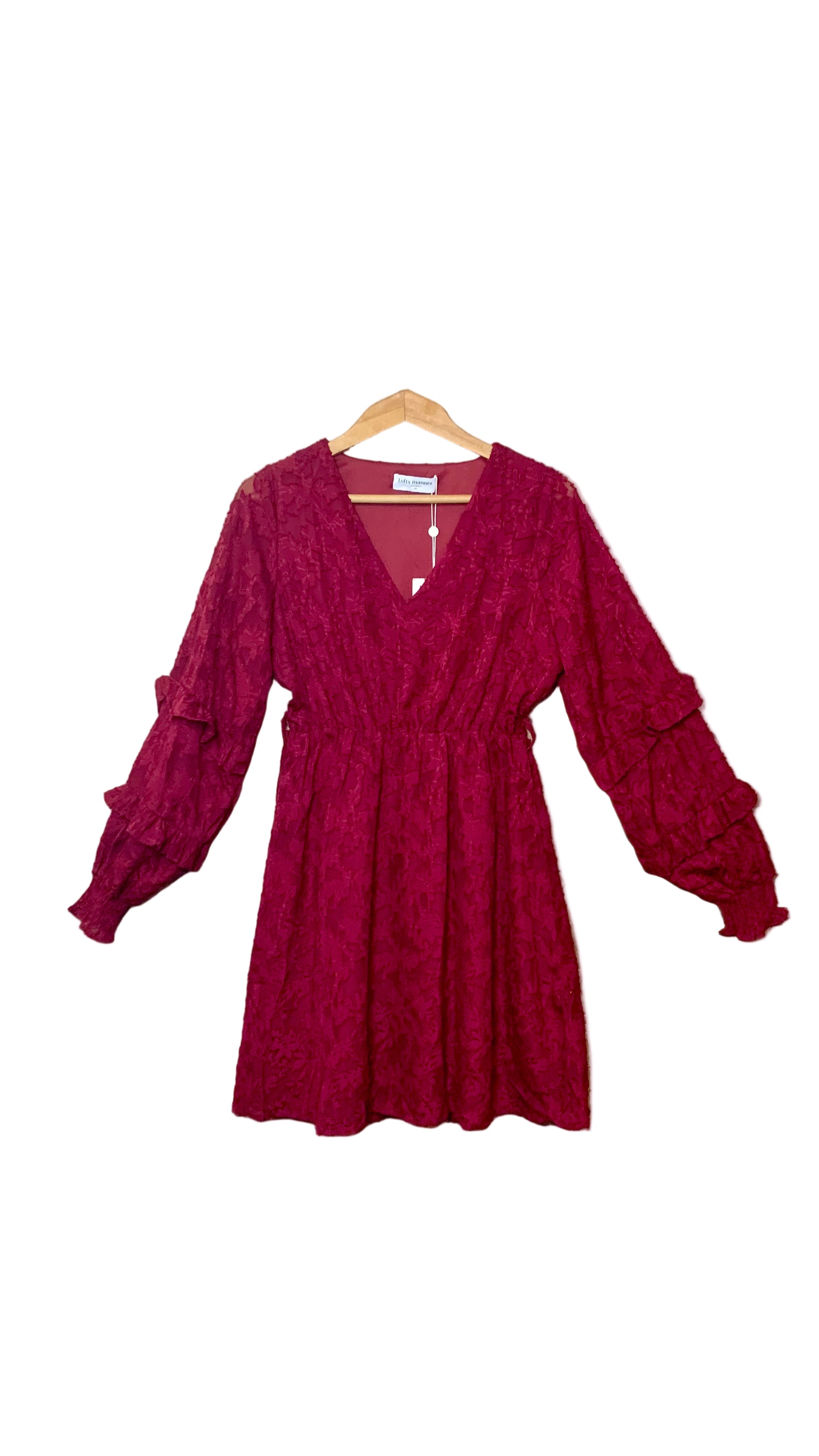 Robe courte en voile texturé grenat – Lofty Manner