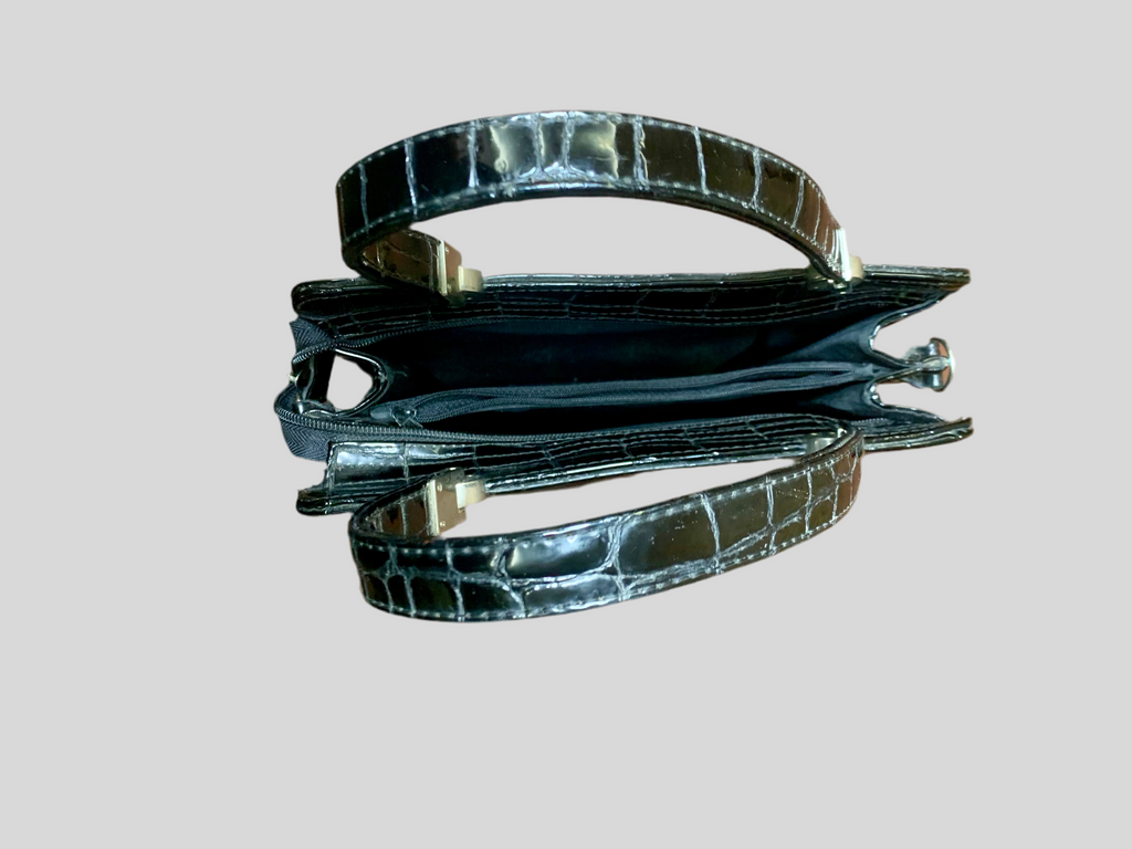 Sac à main noir effet croco vernis