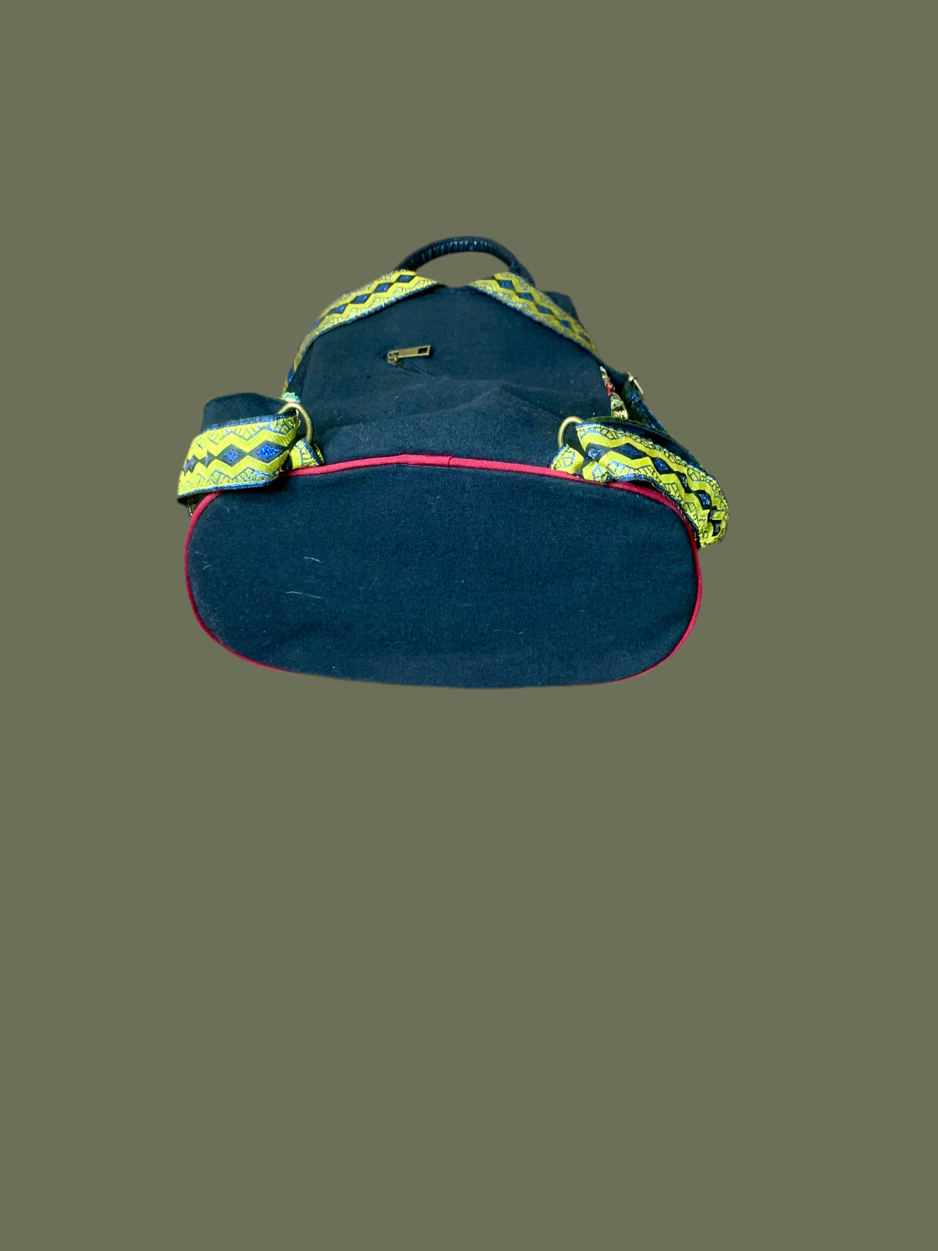 Sac à dos brodé style ethnique