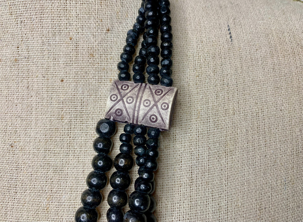 Collier ethnique multi-rang