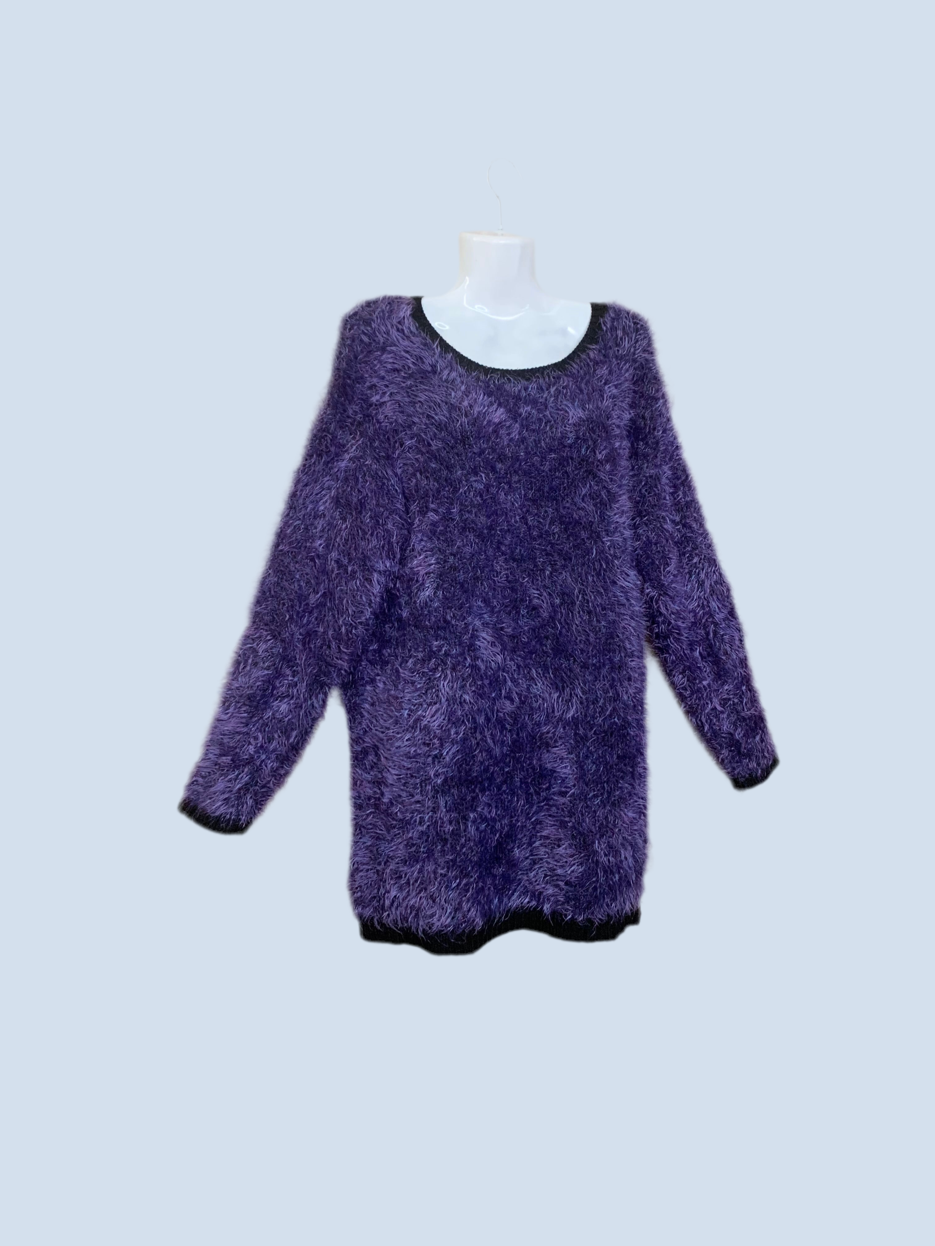 Pull long duveteux violet – Asos