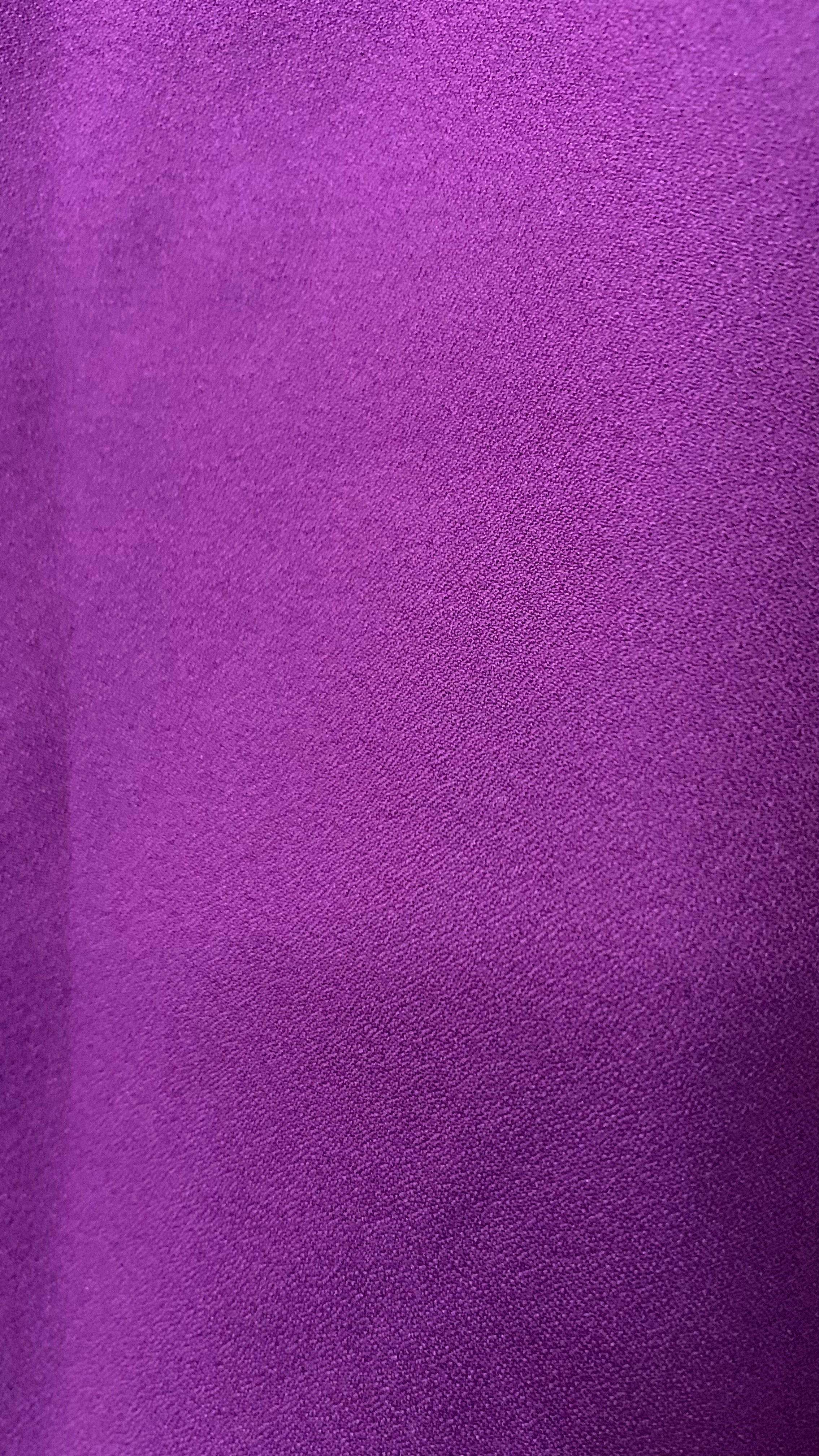 Ensemble de soirée deux pièces - Jupe sirène violette & haut noir en tulle brodé et perlé
