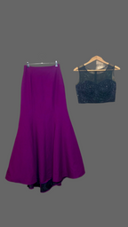 Ensemble de soirée deux pièces - Jupe sirène violette & haut noir en tulle brodé et perlé