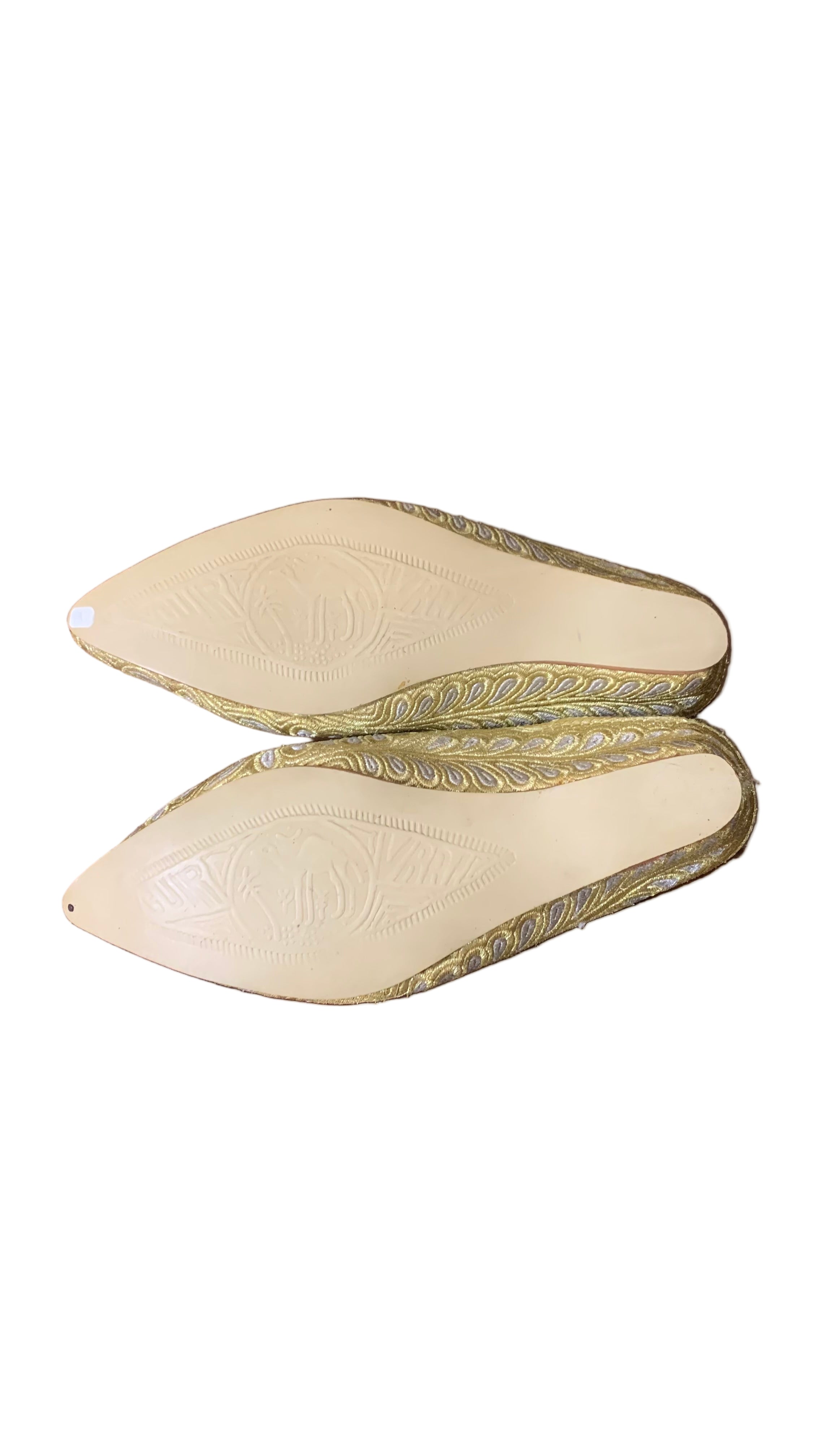 Babouches marocaines artisanales dorées et argentées – Taille 39