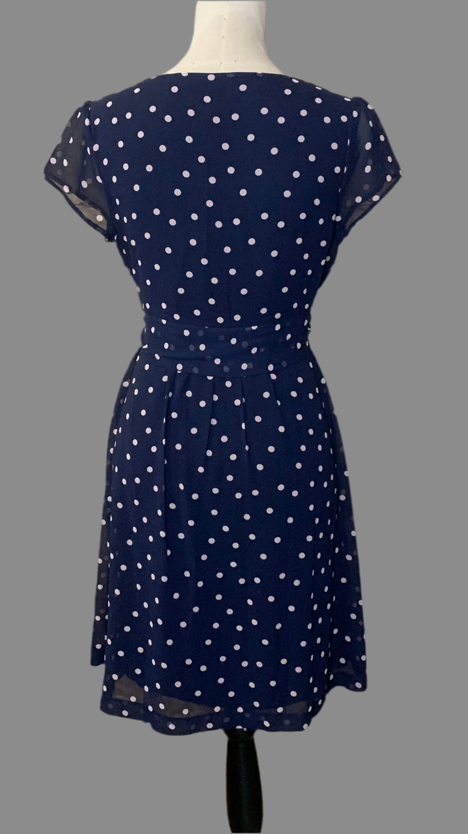 Robe bleu marine à pois roses – Séraphine