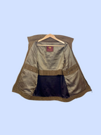 Veste - OllyGan