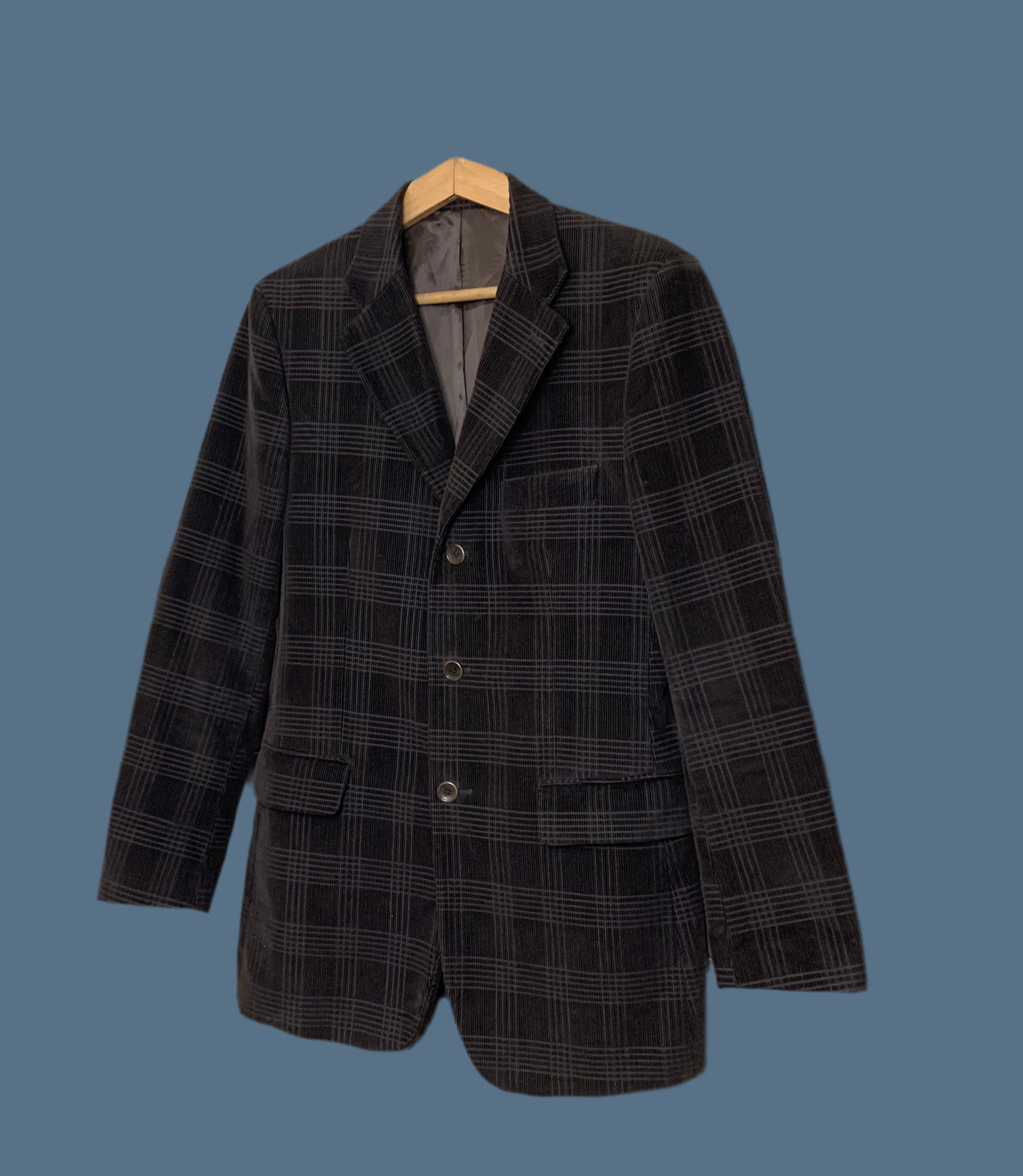 Veste en velours côtelé marron à carreaux – Armand Thiery Studio
