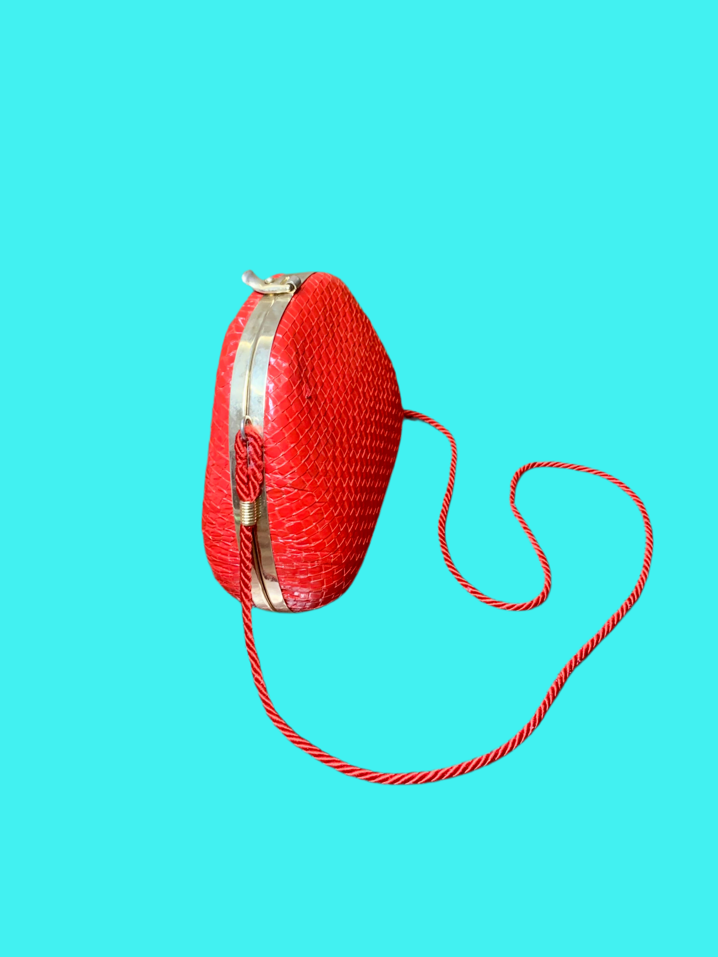 Sac vintage rigide rouge – Années 60/70