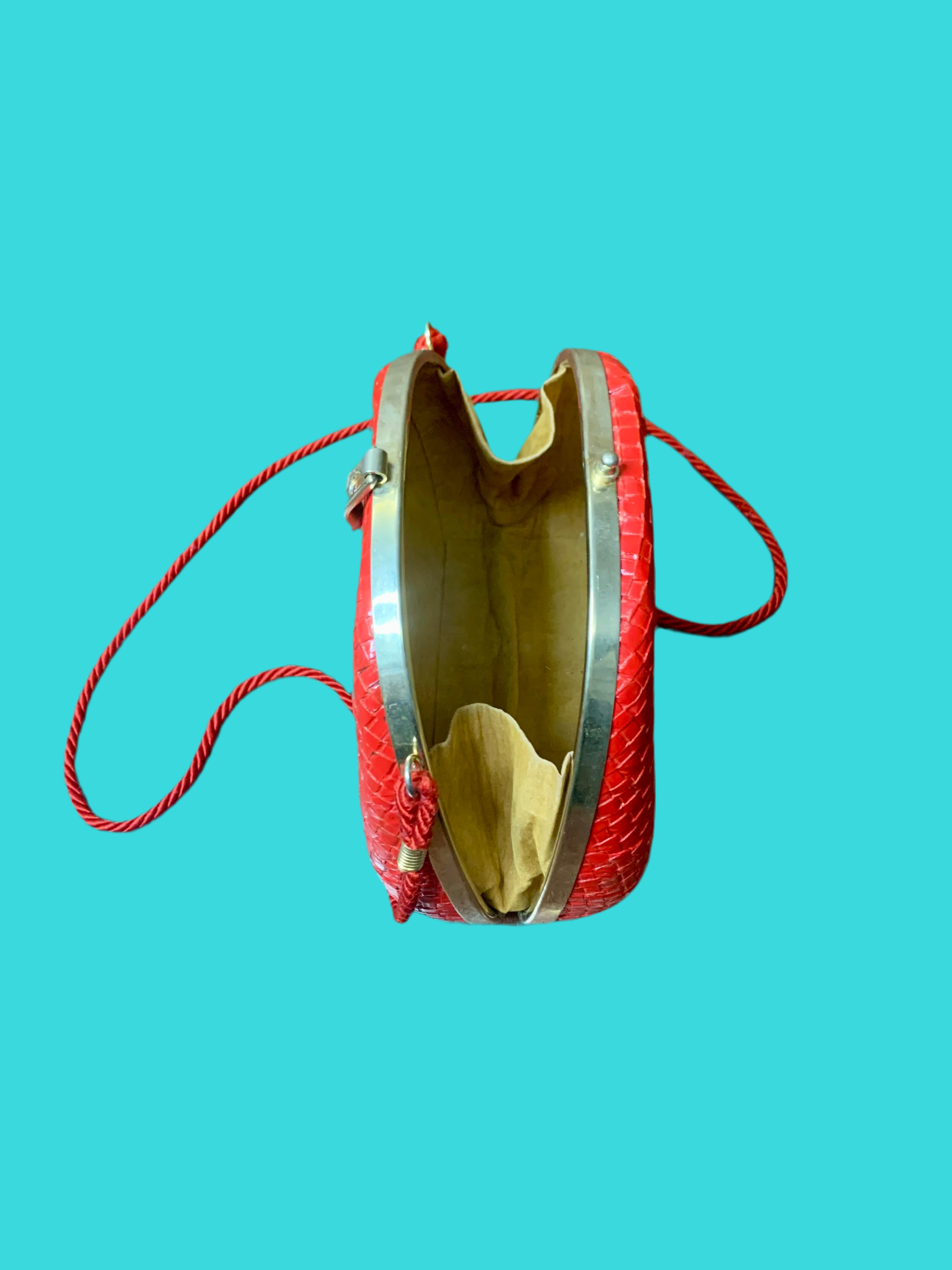 Sac vintage rigide rouge – Années 60/70