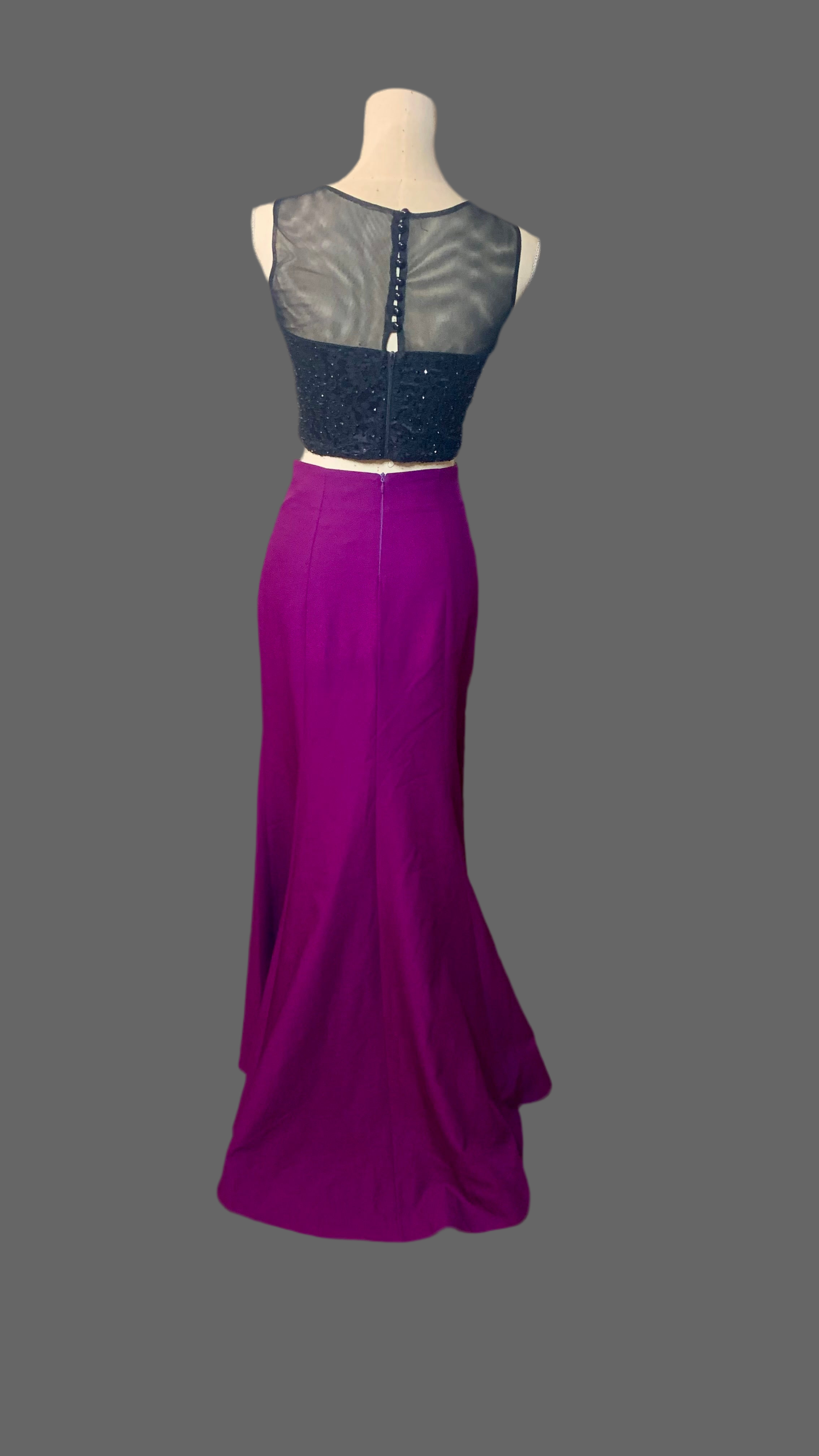 Ensemble de soirée deux pièces - Jupe sirène violette & haut noir en tulle brodé et perlé