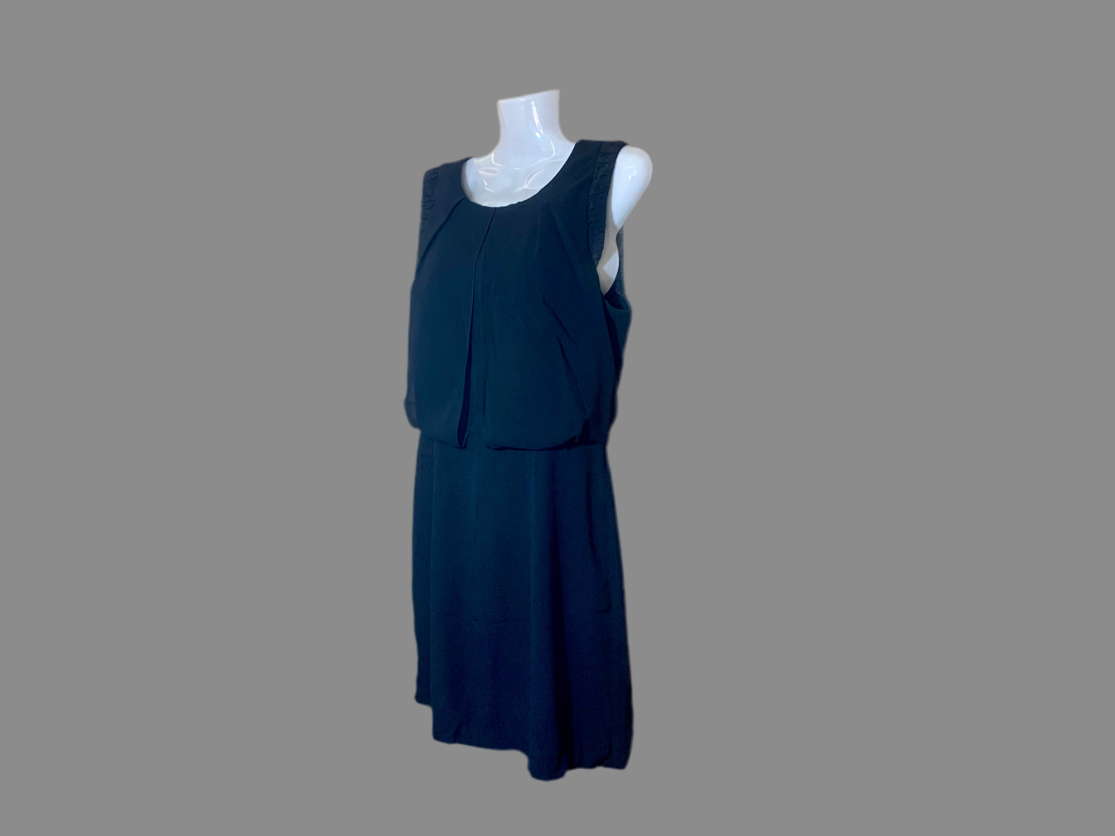 Robe noire Sandro — empiècement bustier
