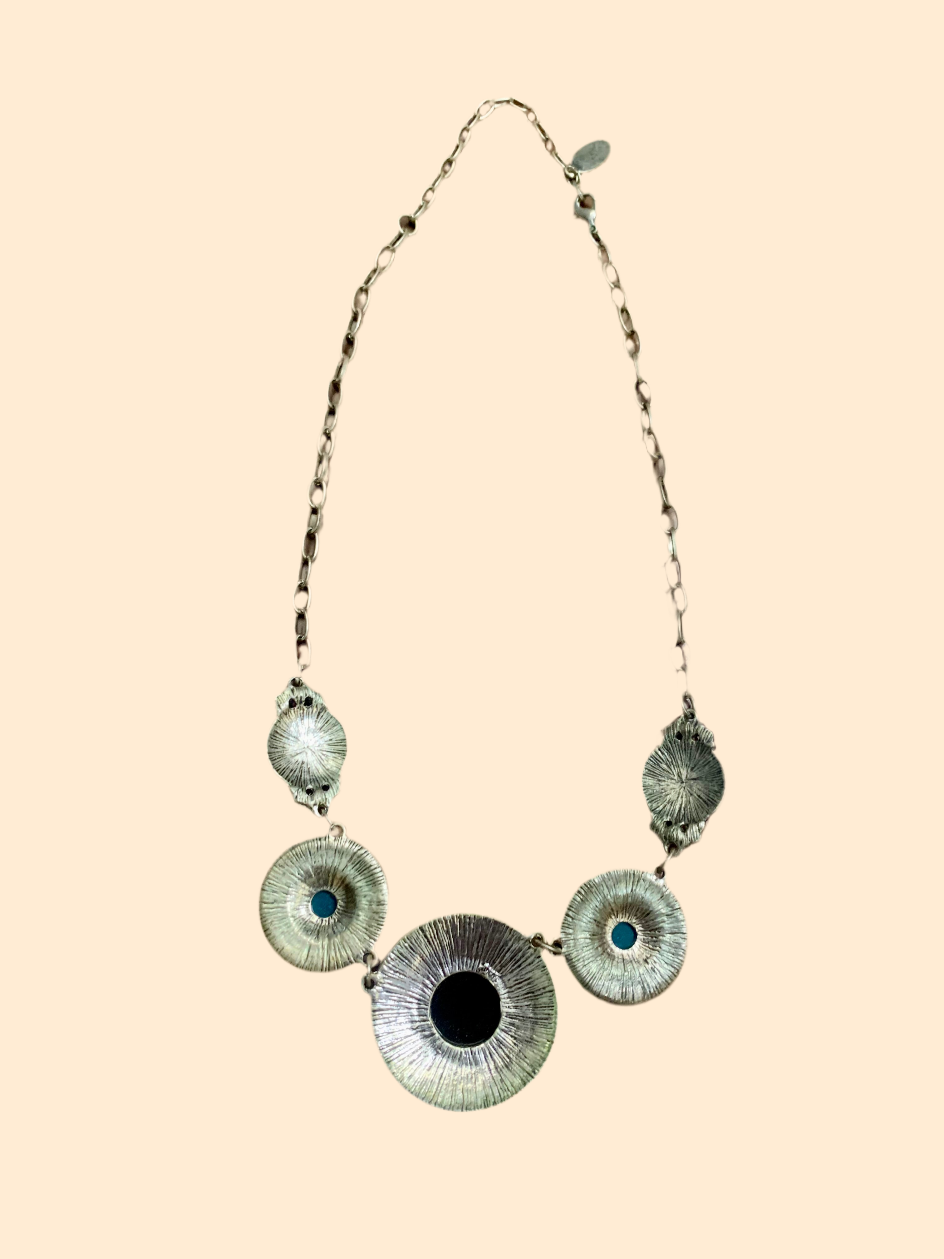 Collier Plastron Médaillons -  H. Dubin