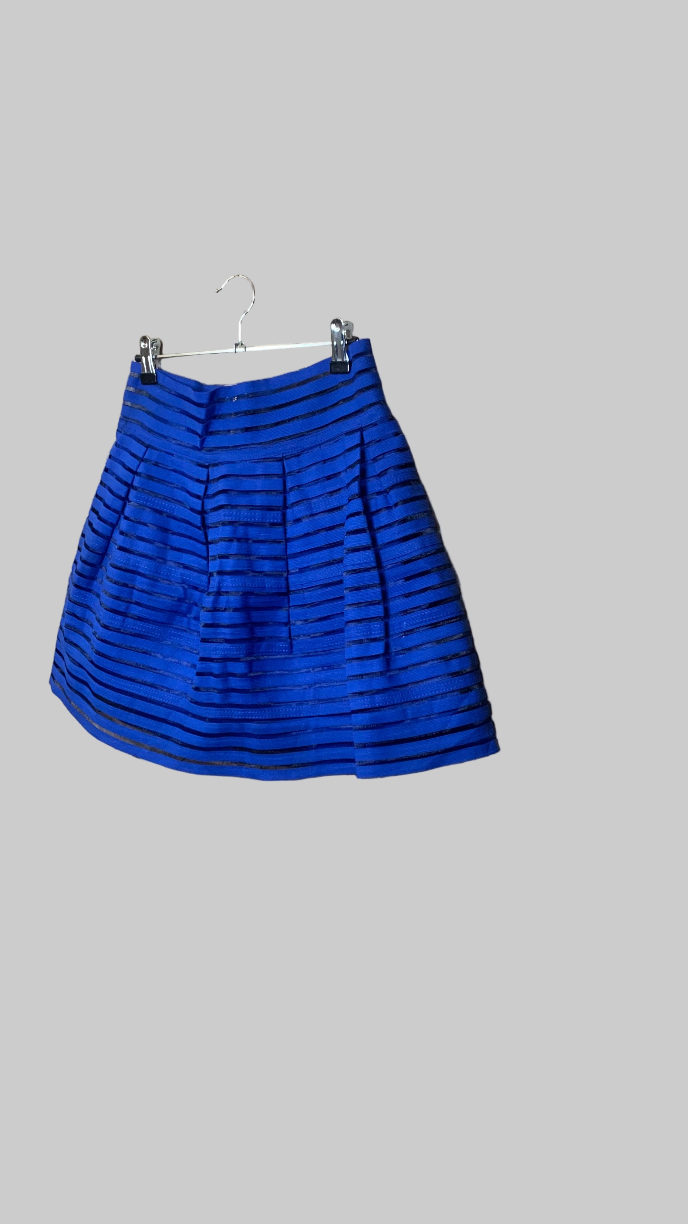 Jupe courte bleue – Alysson Collection