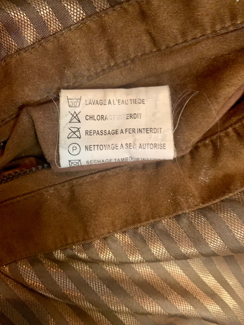 Veste - OllyGan