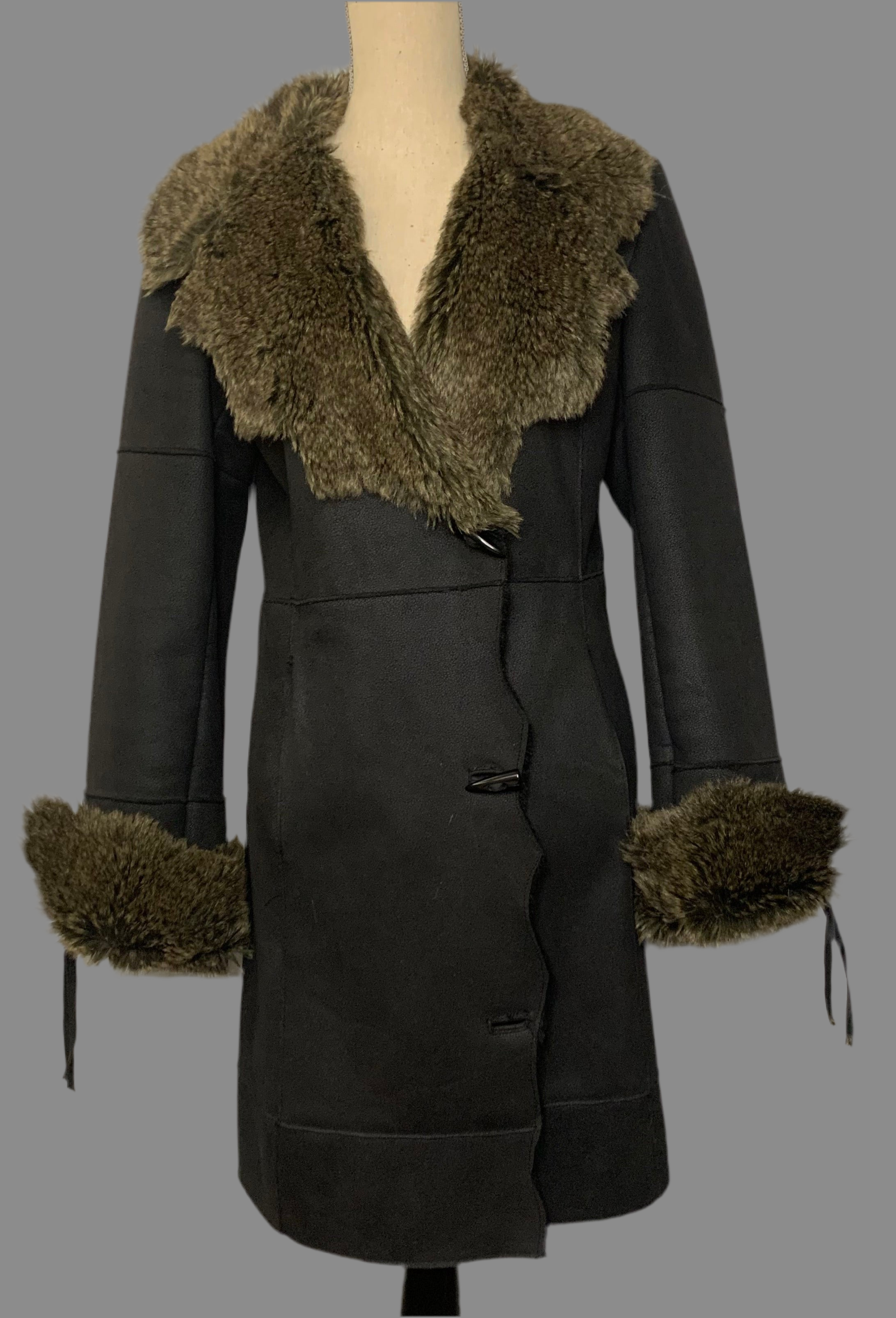 Manteau mi-long similicuir