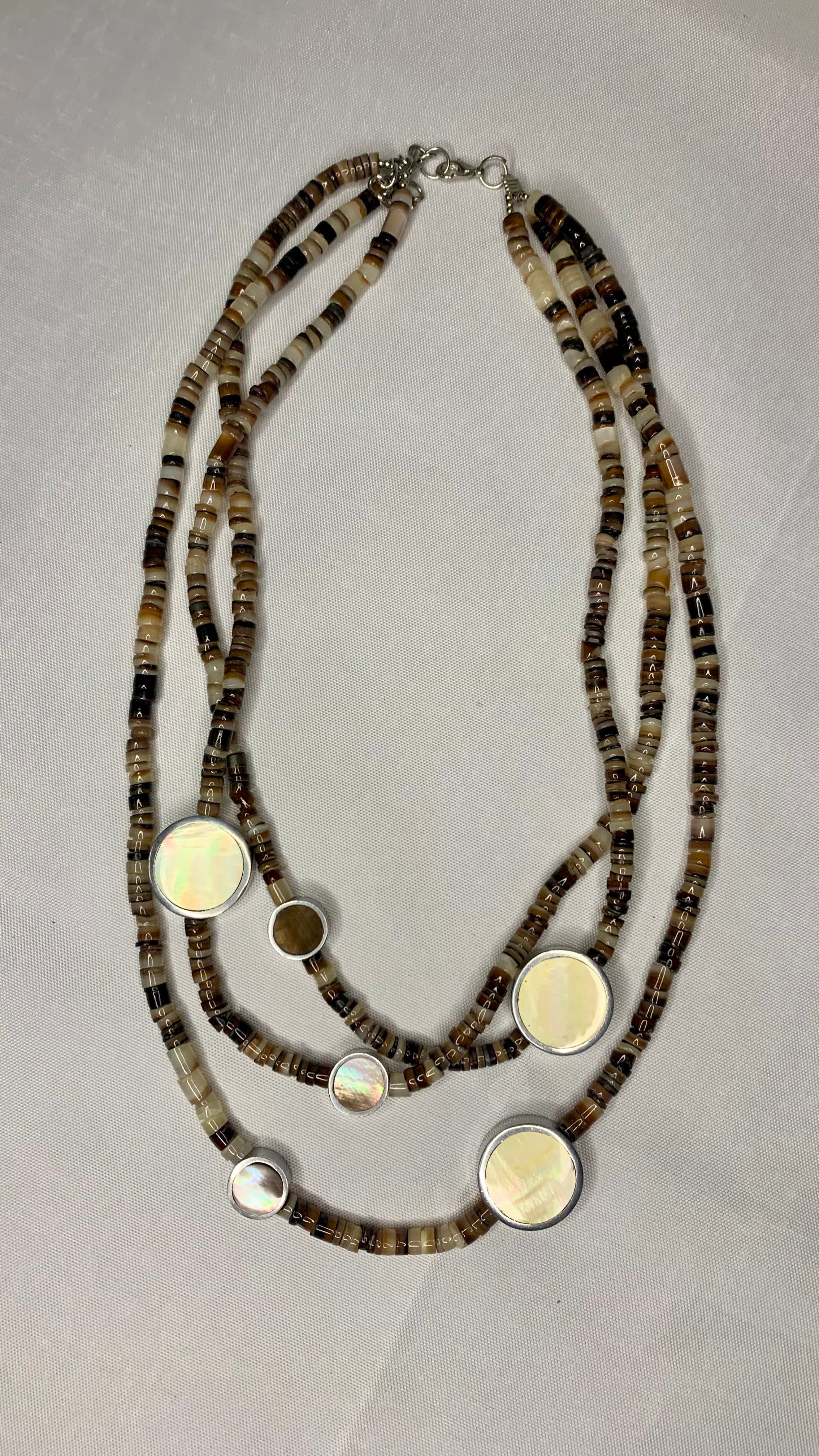 Collier Perle de Coquillage - 3 Brins