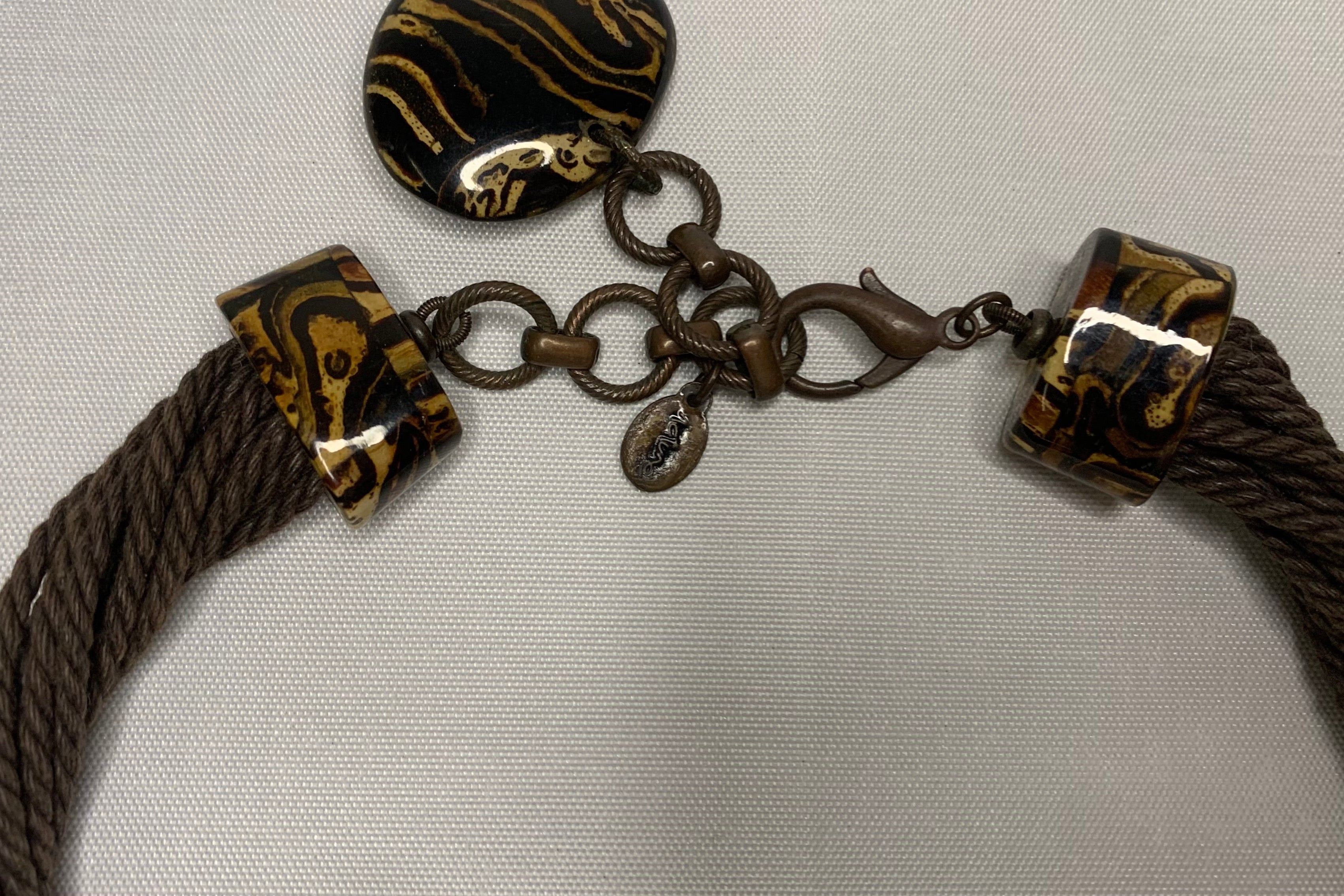 Collier Plastron Ethnique