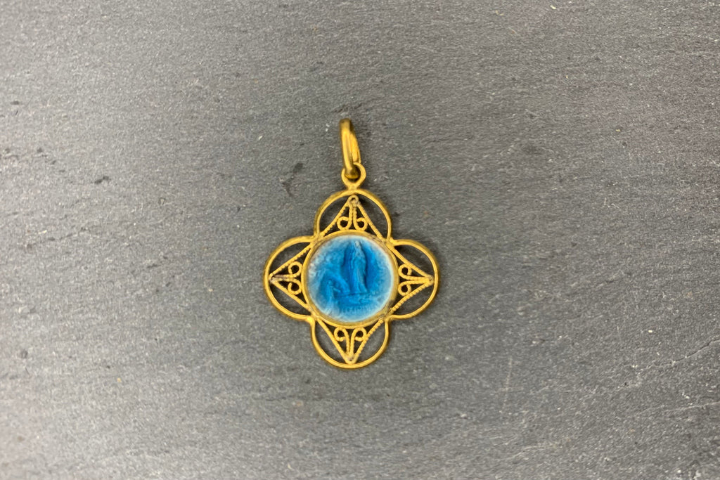 Pendentif Religieux