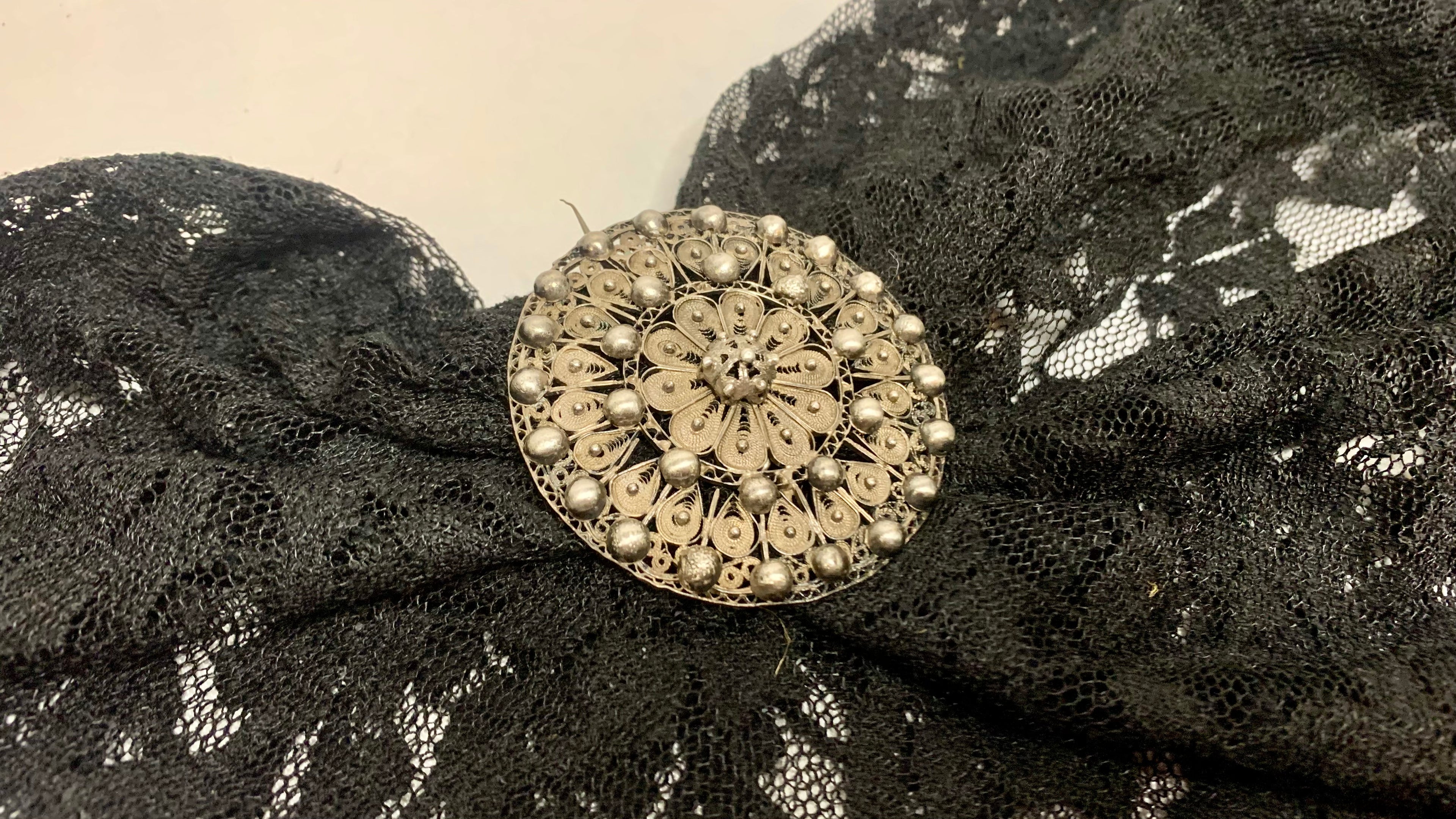 Broche  Ancienne Ronde