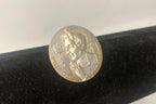 Broche religieuse