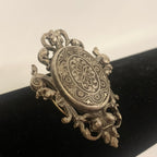 Broche Arabesque Ancienne
