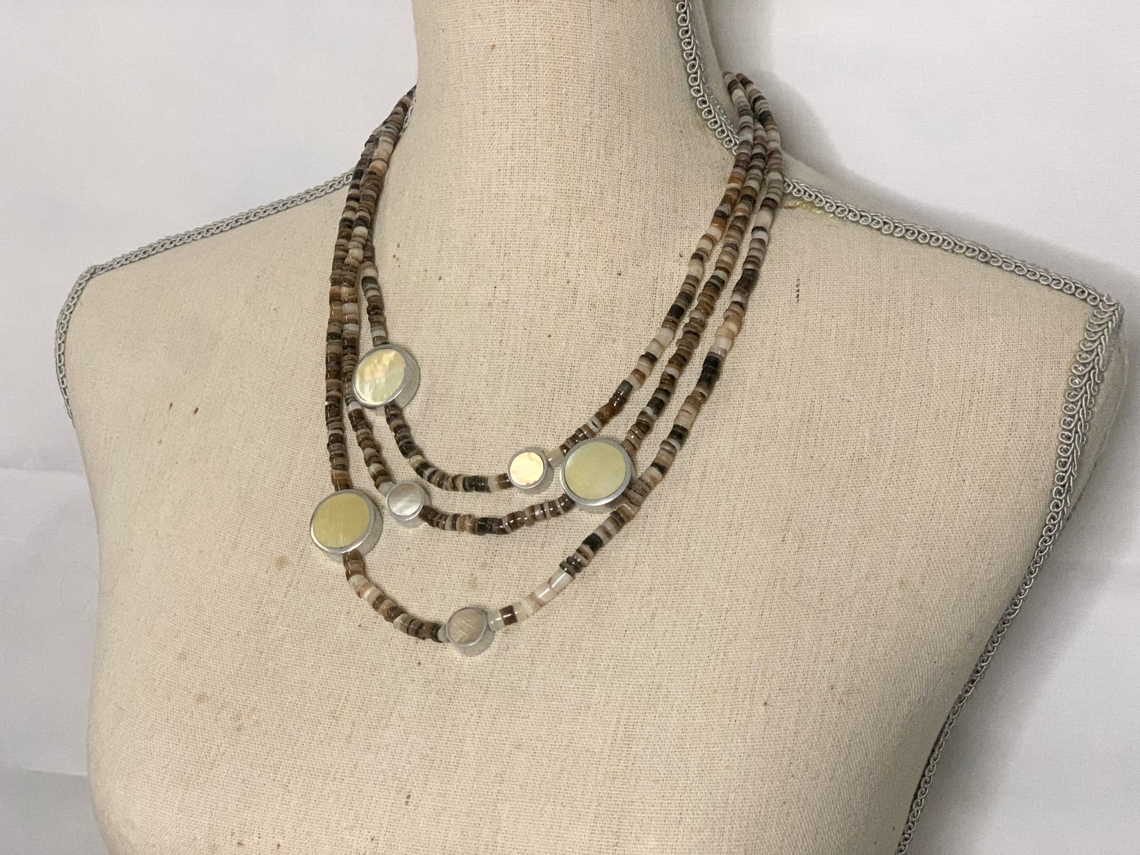 Collier Perle de Coquillage - 3 Brins