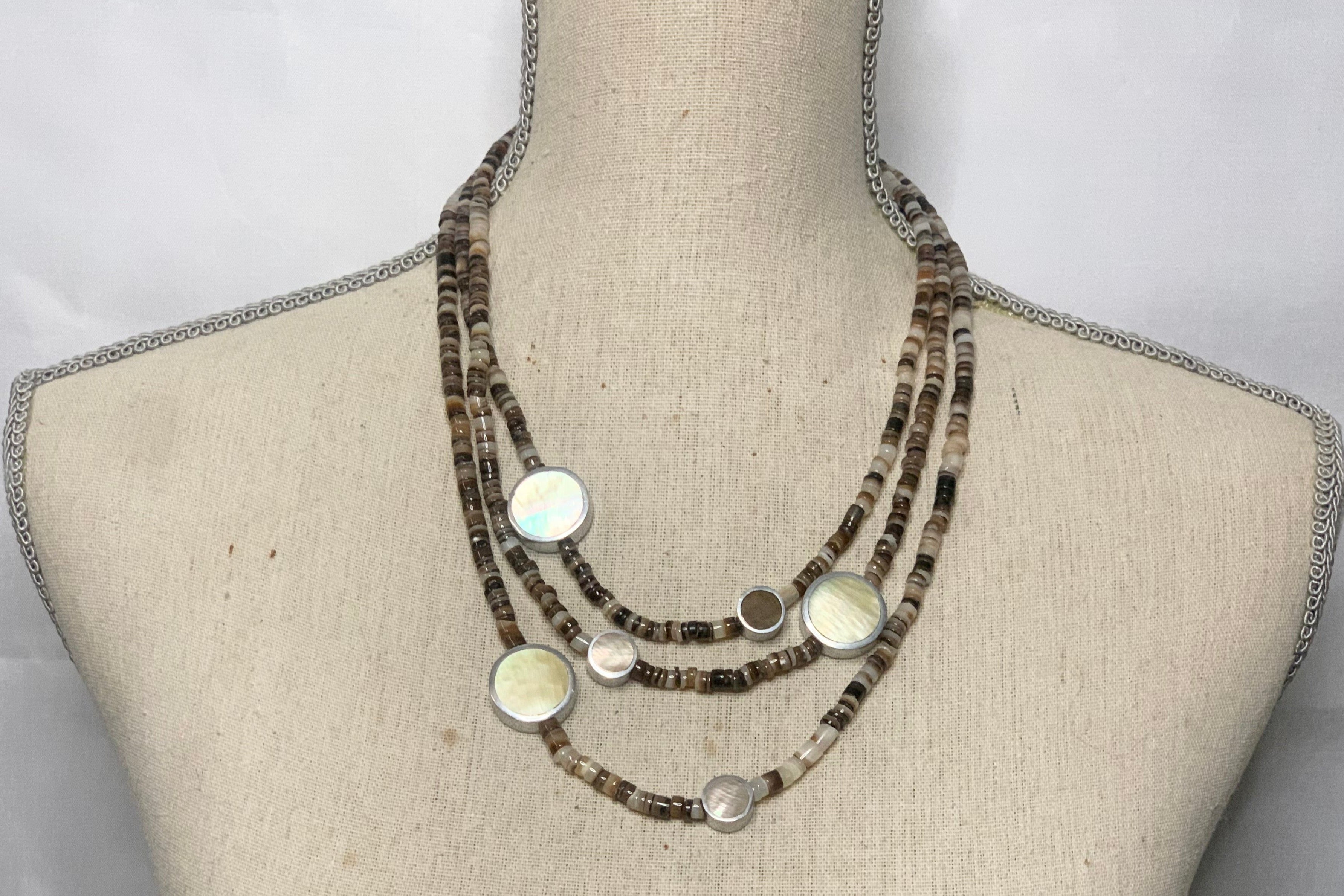 Collier Perle de Coquillage - 3 Brins